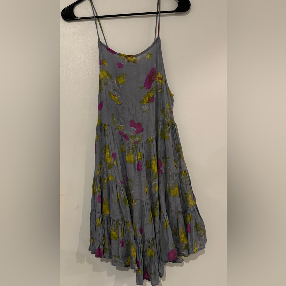 FREE PEOPLE light blue Purple/green floral flowy Lace-up Back dress Size XS